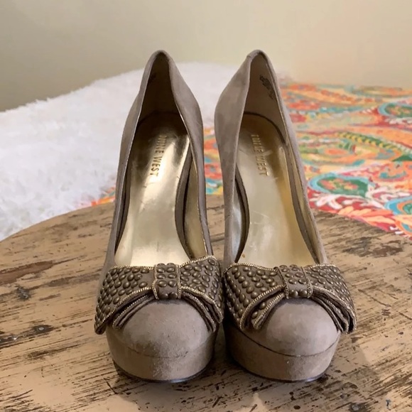 Nine West Pumps - Picture 2 of 11
